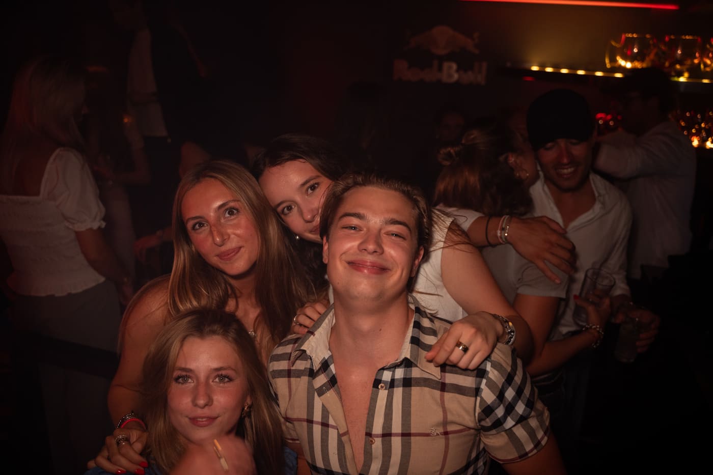 Cavaliers im Club Rotes Kliff, Eindruck des Abends